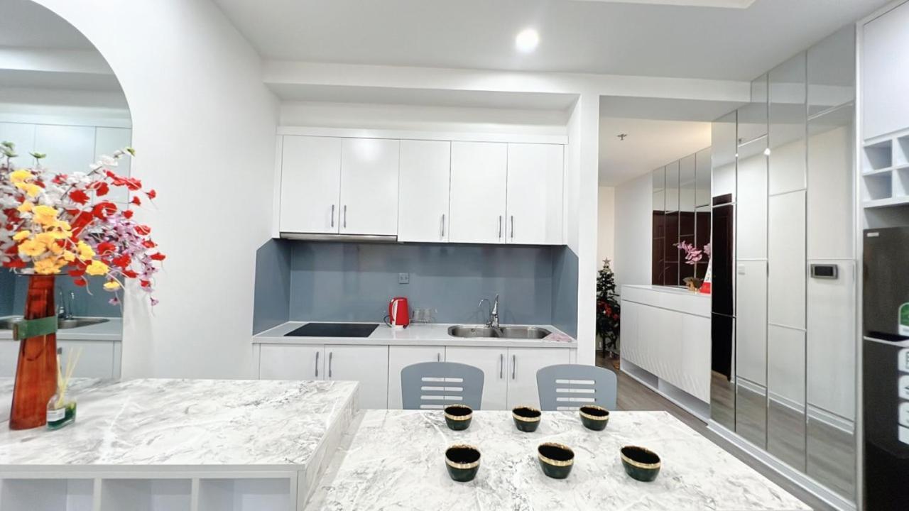 Kabi Homes - Luxury Apartment In Vinhomes Times City Hanoi Esterno foto